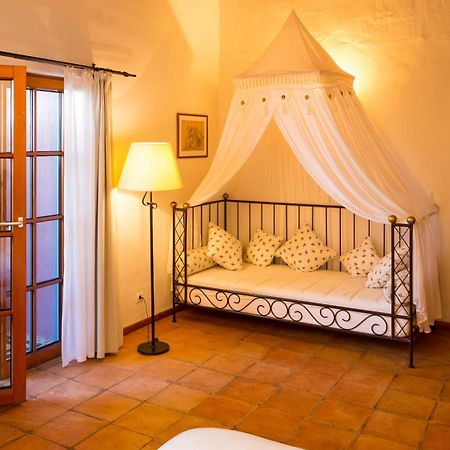 Atrio Hotel Estreito Da Calheta Room photo
