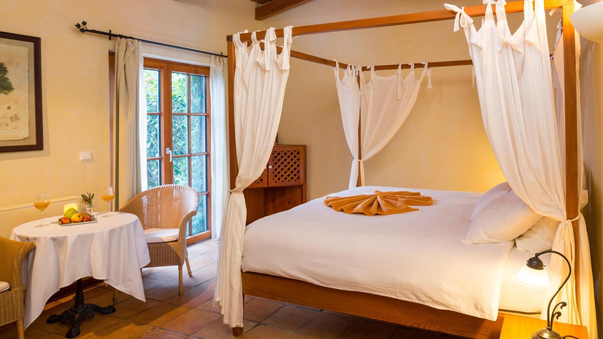 Atrio Hotel Estreito Da Calheta Room photo